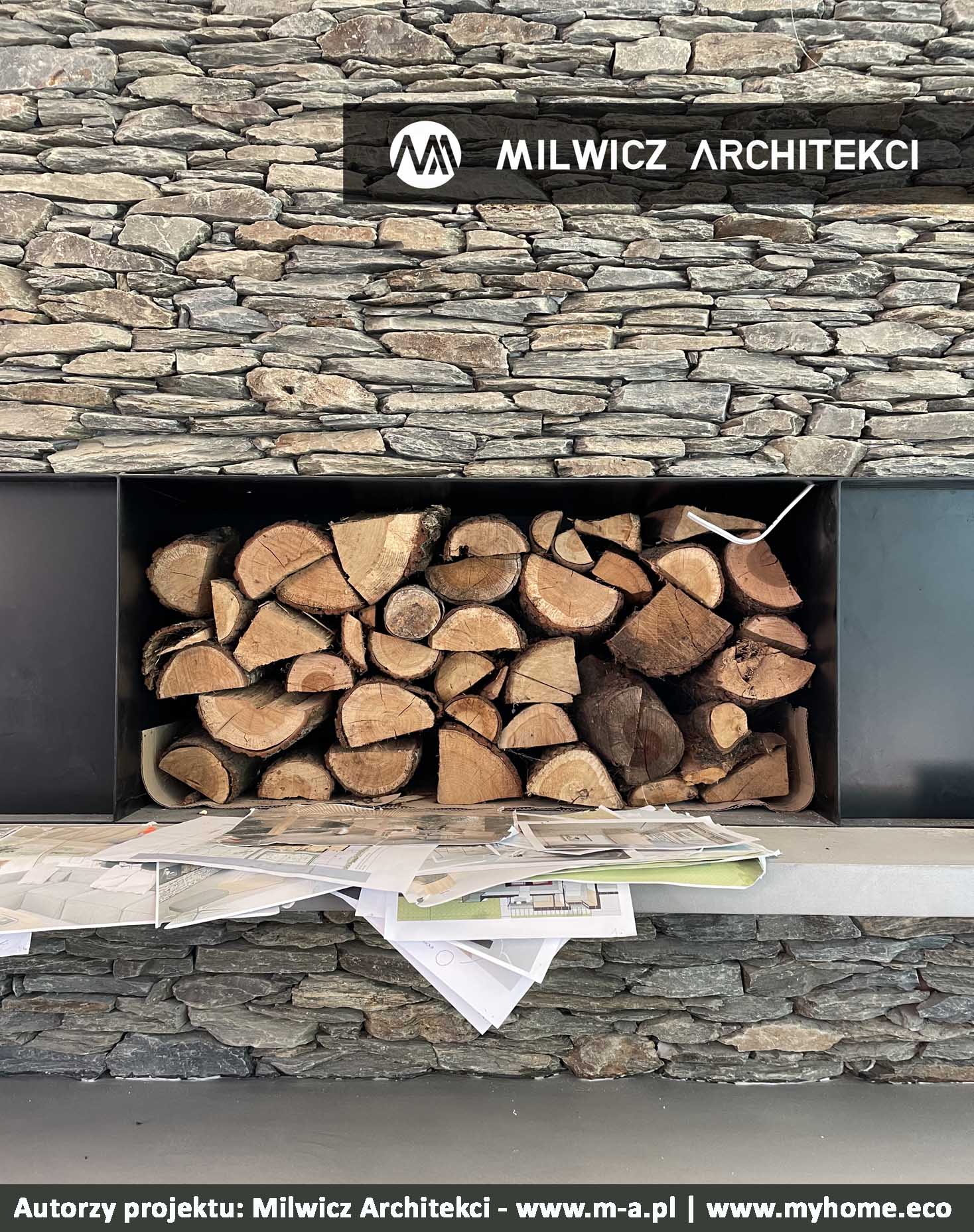 ściana nad kominkiem(4)