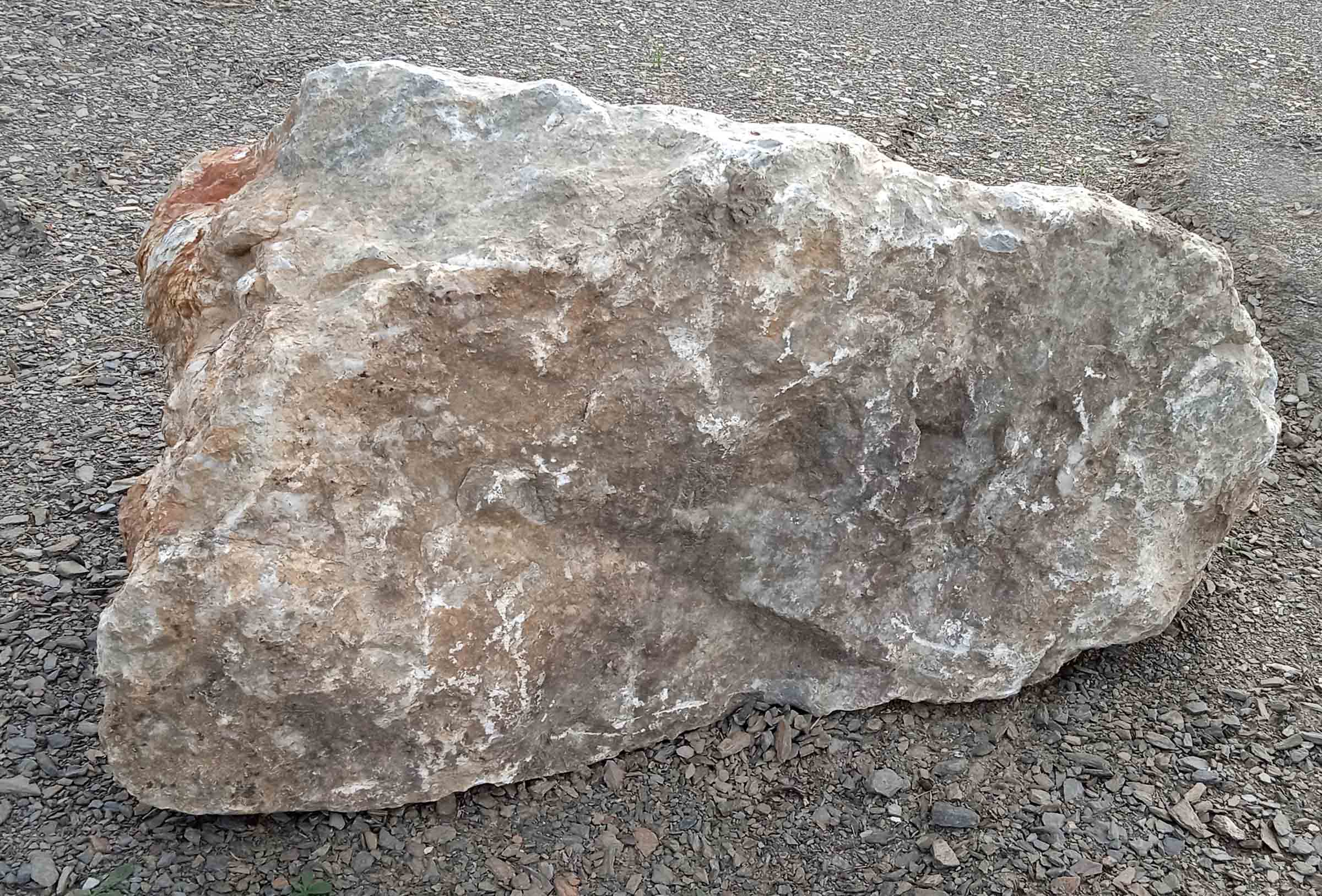 Bryła dolomitowa K-016(2)